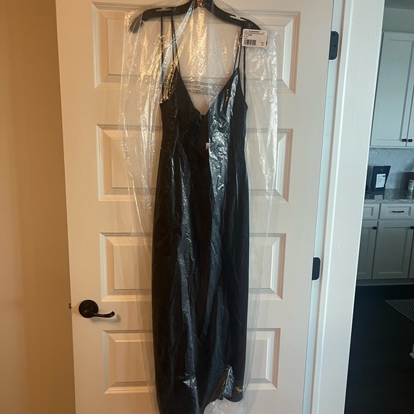 NWT Alice + Olivia Harmony Twist Asymmetric Midi Dress - Picture 8 of 11